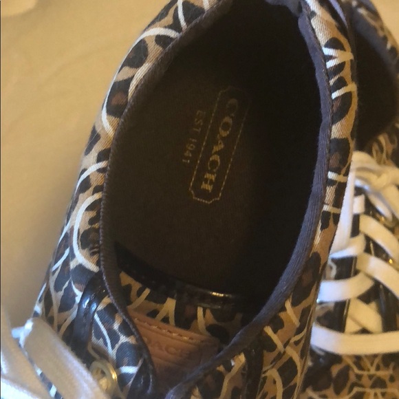Coach tennis shoes - Picture 3 of 5